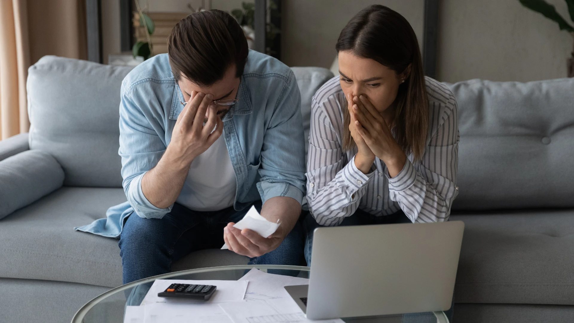 les couples qui discutent d'argent sont moins nuls et se demandent à quoi sert l'argent