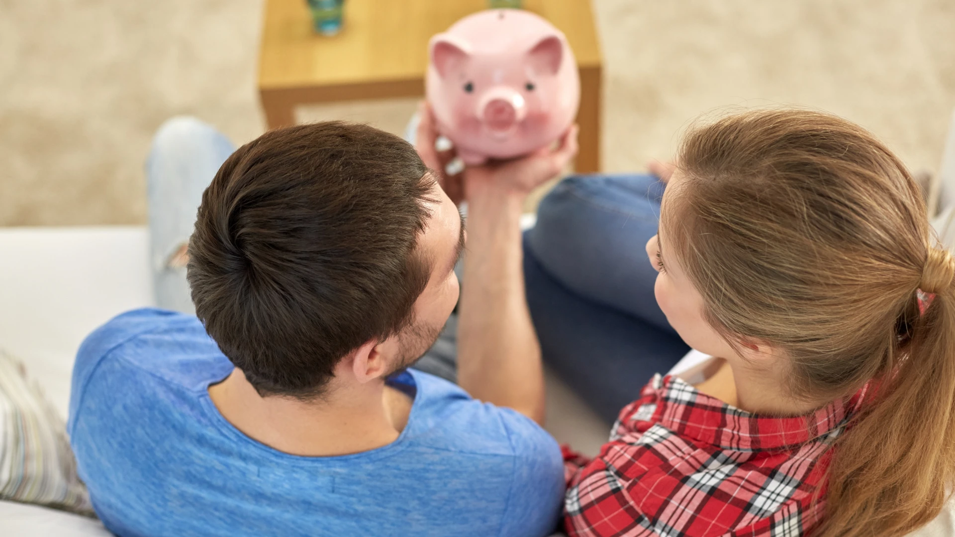 un couple dont les conversations sur l'argent sont moins pénibles lorsqu'ils rêvent ensemble