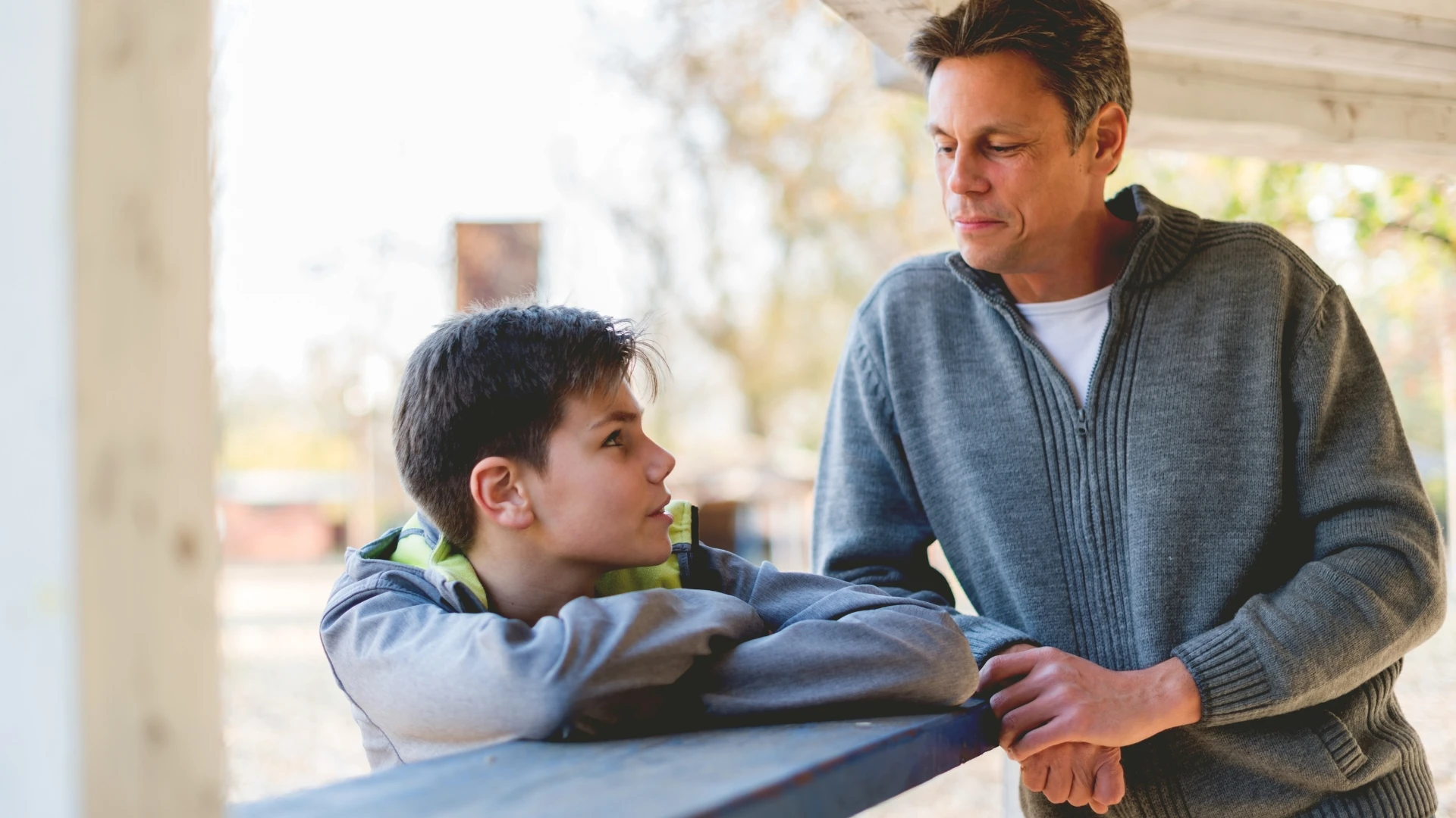 si un homme se plaint de ces choses quotidiennes, c'est probablement un cauchemar de s'occuper des enfants