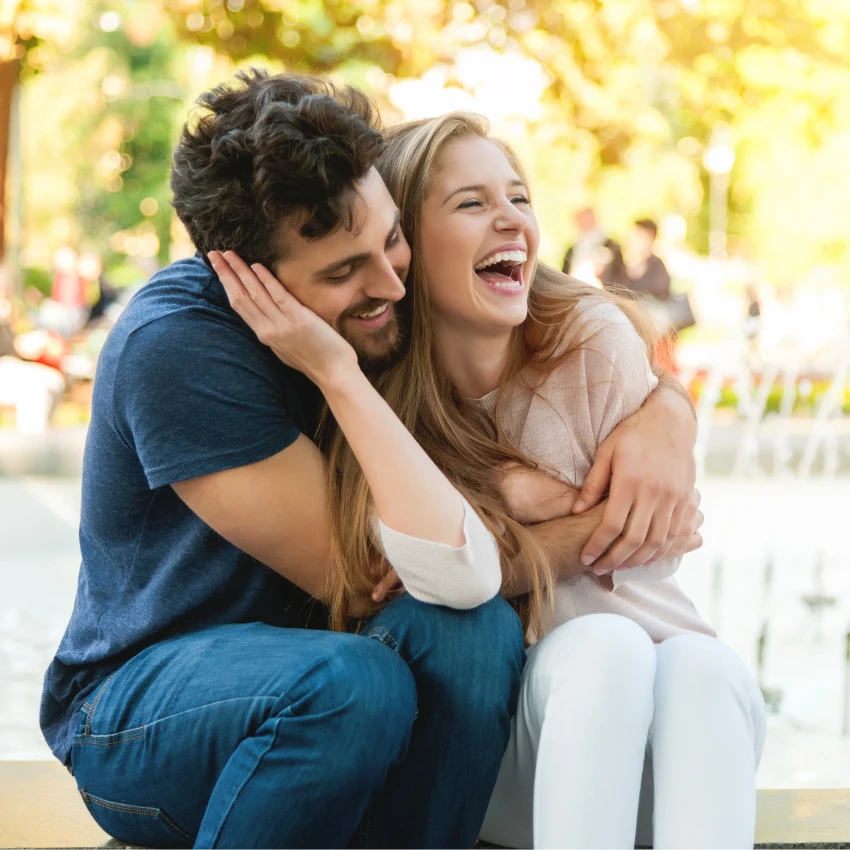 un homme qui aime vraiment sa femme et dit qu'il dit que tu es mignon mais que tu n'es pas ma femme