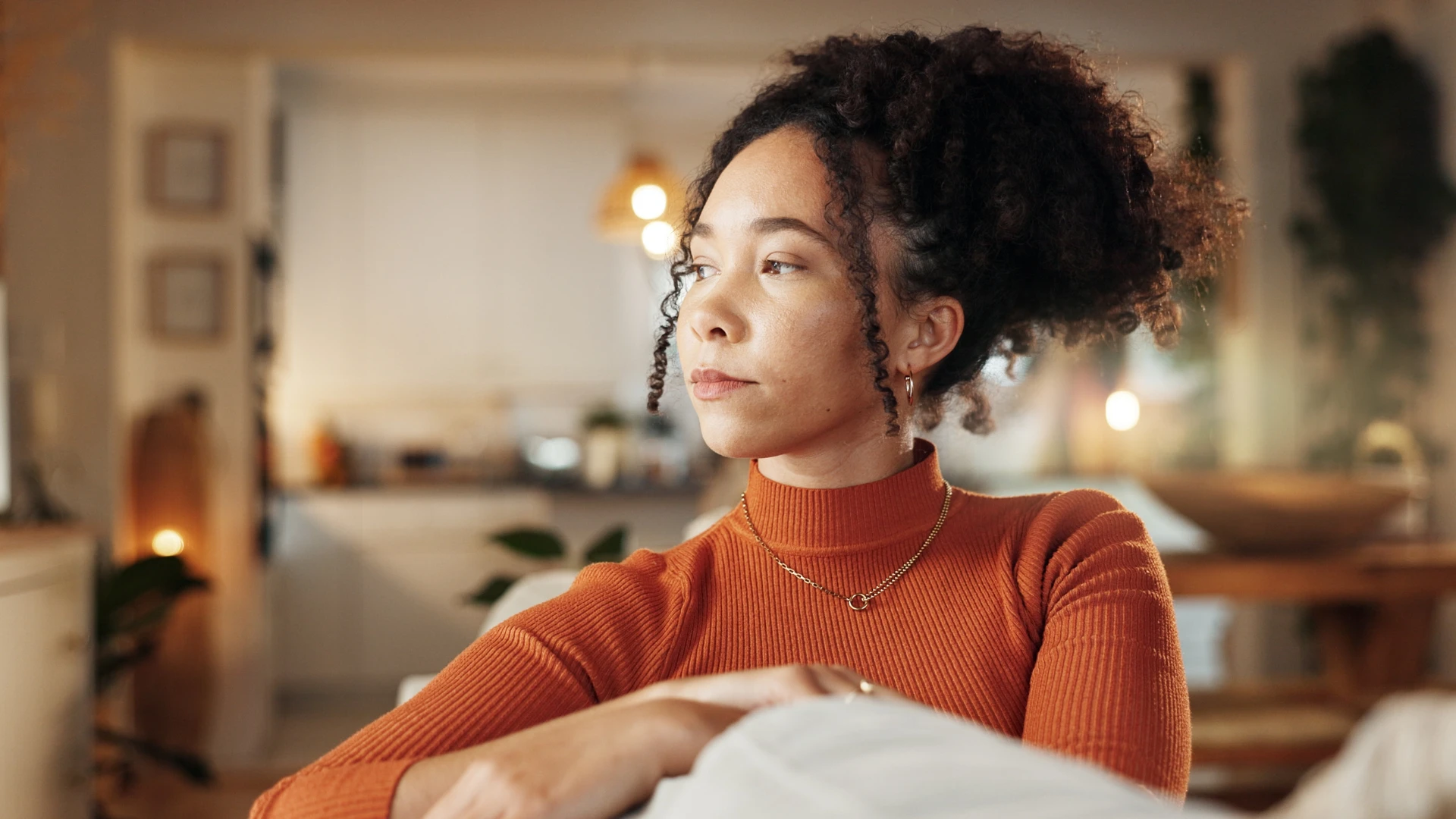 Une personne malheureuse considère que son discours intérieur montre un trait peu sympathique