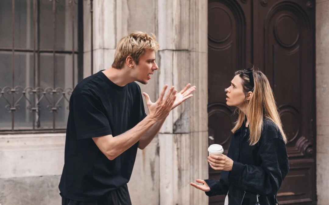 4 Signes Clés Indiquant la Fin d&rsquo;une Histoire d&rsquo;Amour